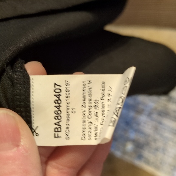 NWT Floerns Black Maxi Dress - Plunging Neckline - Flowing Silhouette - Sexy - - Picture 9 of 12